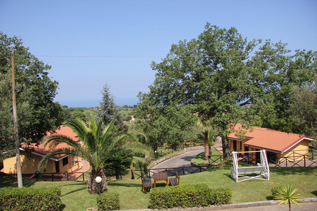 Borgo San Cosmo Tropea Bed & Breakfast Brattiro Екстериор снимка