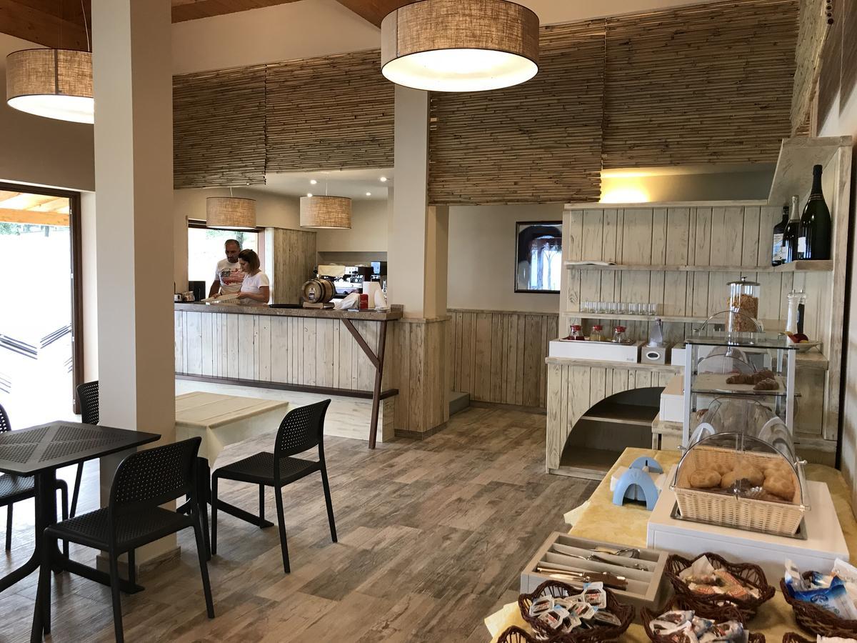 Borgo San Cosmo Tropea Bed & Breakfast Brattiro Екстериор снимка