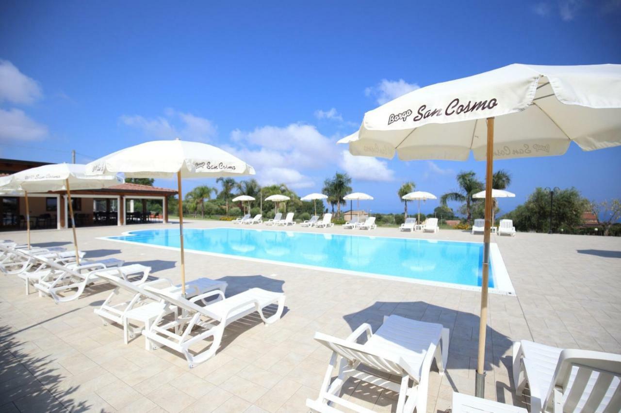Borgo San Cosmo Tropea Bed & Breakfast Brattiro Екстериор снимка