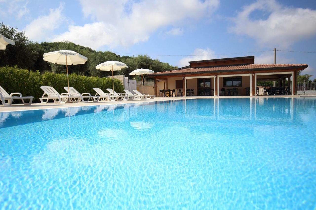 Borgo San Cosmo Tropea Bed & Breakfast Brattiro Екстериор снимка